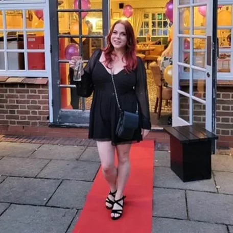 Domi - Customer Sales Consultant